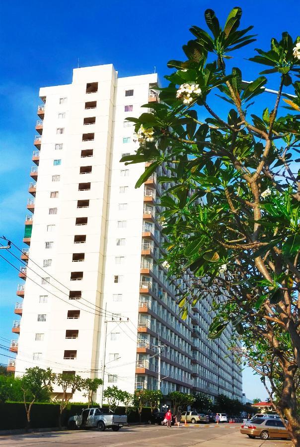 Jomtien Beach Condominium S2 Exteriör bild