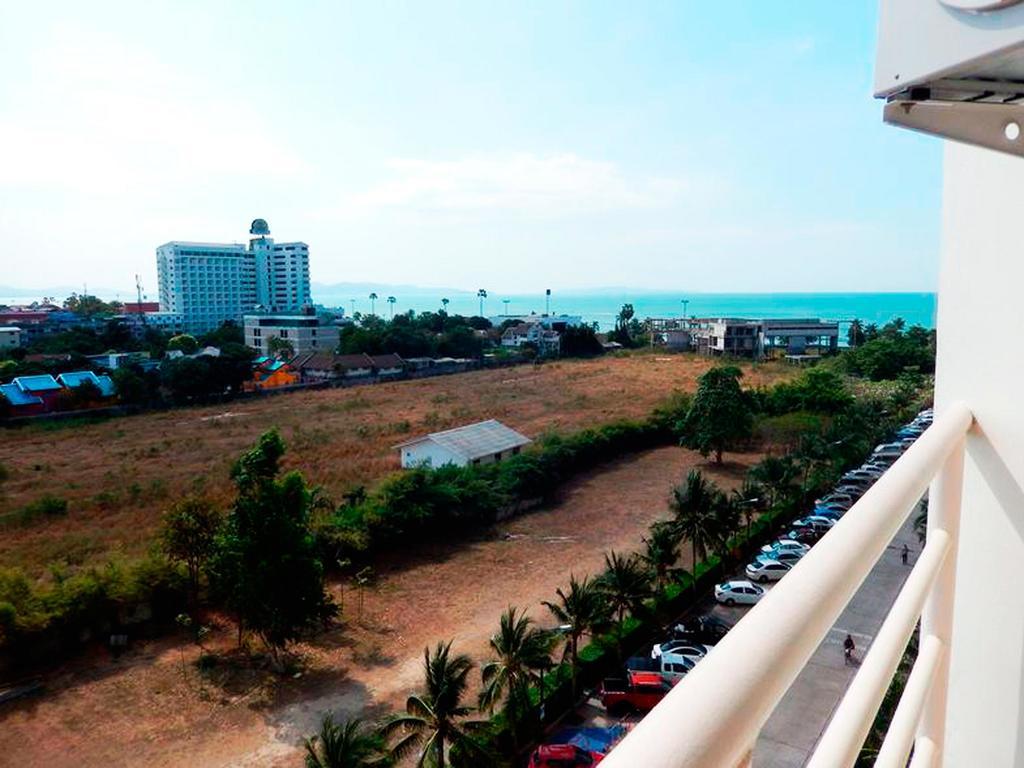 Jomtien Beach Condominium S2 Exteriör bild